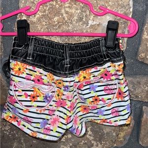 Apple bottoms shorts 3t